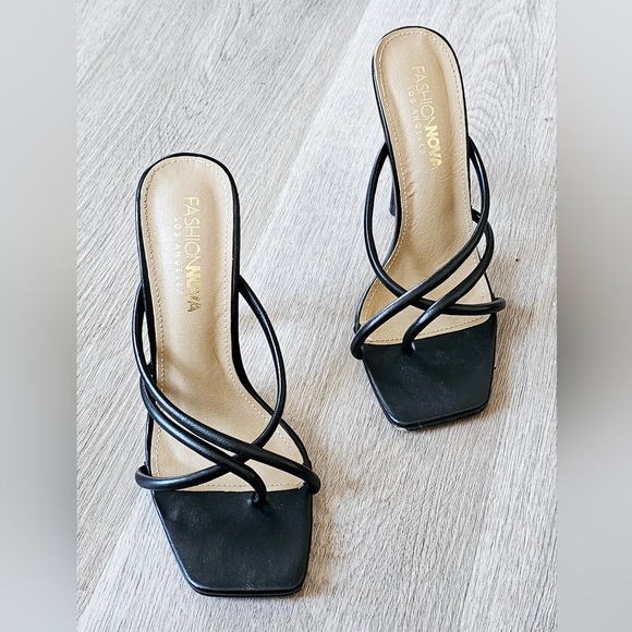 Fashion Nova Shoes - Size 6.5 Fashion Nova Black Strappy Heeled Sandals